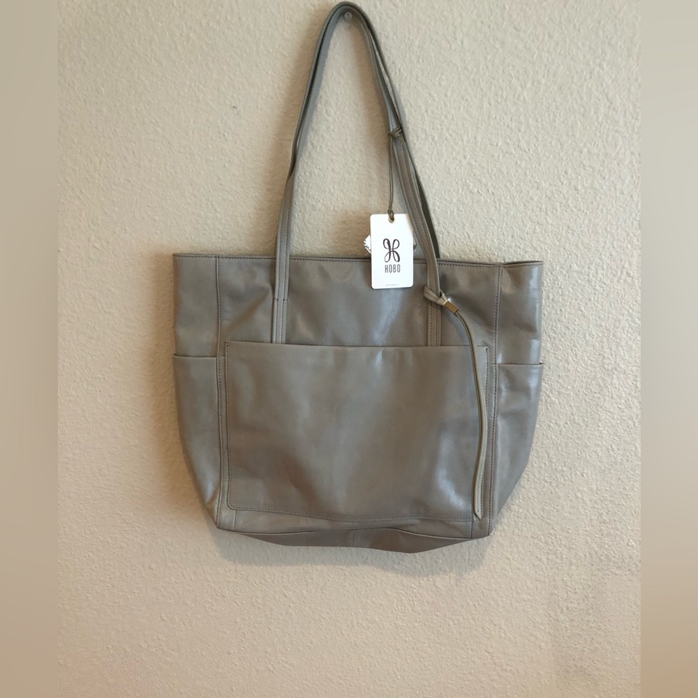 Hobo handbag gray nwt